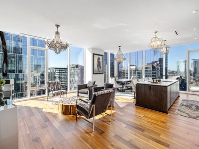 160 2nd Ave S APT 1602