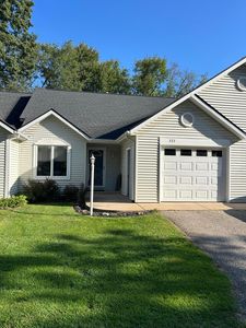 333 Nestlewood Dr