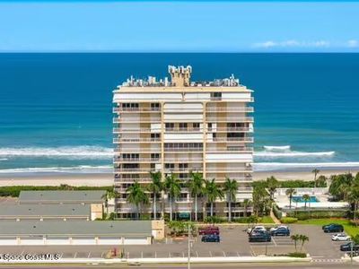 877 N Highway A1a APT 104