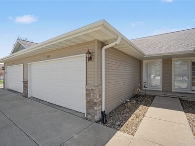 4437 Hastings Dr