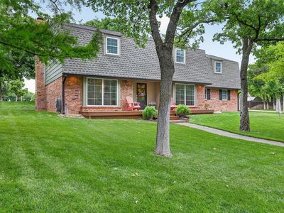 2113 Hummingbird Ln