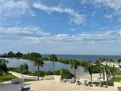 6009 Sea Ranch Dr UNIT 301