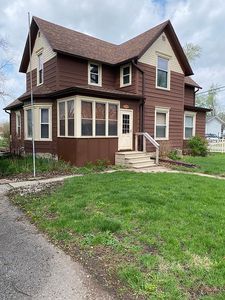 319 Sycamore St