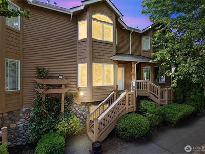 420 NE Maple Leaf Place #A