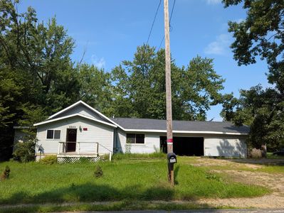 8645 Bellevue Rd