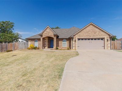 1105 Hershel Dr