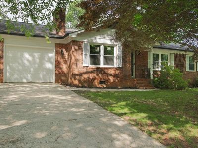 2607 New Garden Rd E