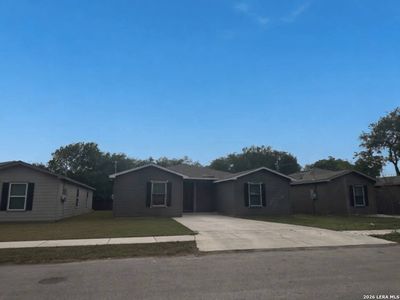 831 ESCALON AVE