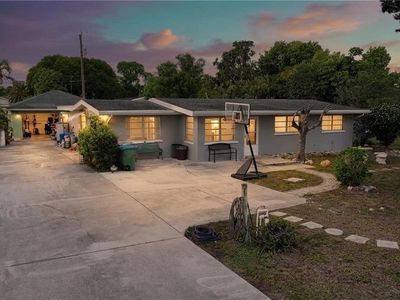 1201 Alabar Ln