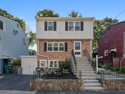 111 Mitchell Ave