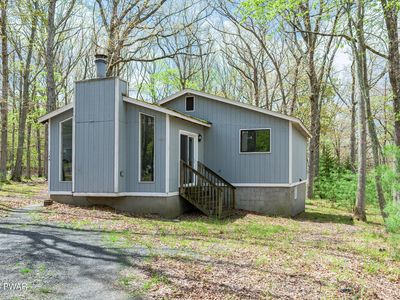 144 Maria Ln