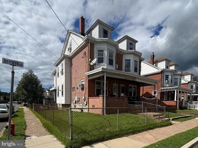 401 Berwyn Ave