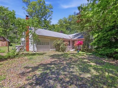 Property at 9 Roosevelt Rd, Whitehouse Station, NJ