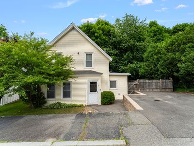 7 Terrace Pl
