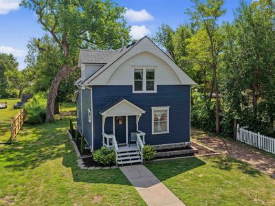 912 N Main St