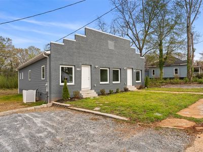 908 Linley St #A & B