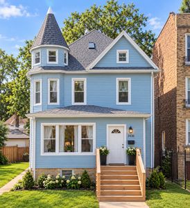 218 N Mason Ave