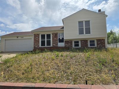 725 Exmoor Road
