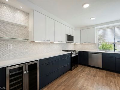 3182 Pradera Cir