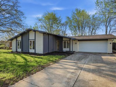 9529 Wolf River Pl