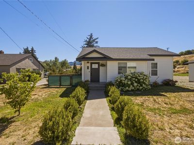 123 Chris Street