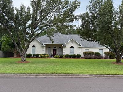 5681 Hillridge Dr
