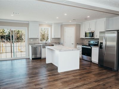 838 Boots Harrison Rd