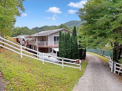 501 Sunnyside Shores Rd