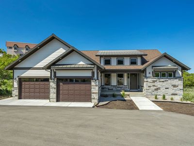 1594 Tree Top Ln #825