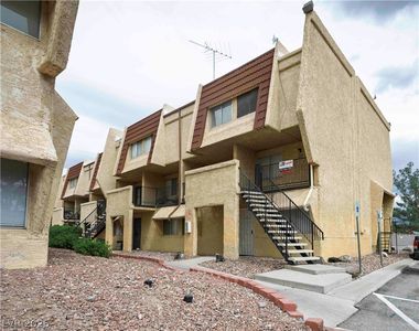 1303 Darlene Way APT 301C