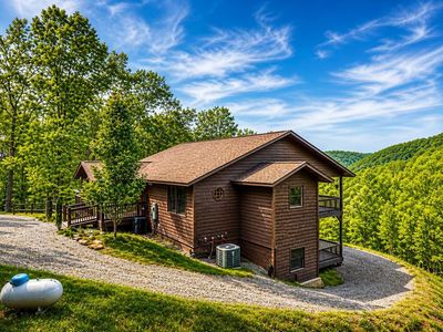445 Tranquil Cove Rd