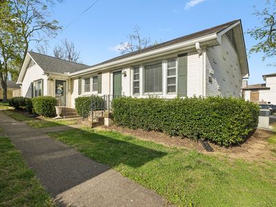 854 Kirkwood Ave #A