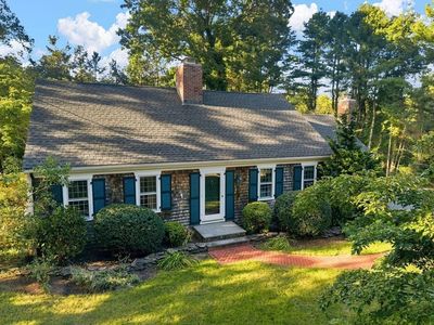 Property at 8 Lebaron Way, Mattapoisett, MA