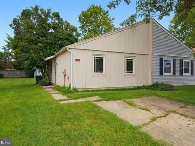 1136 Tyler Ave