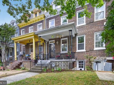 527 Shepherd St NW
