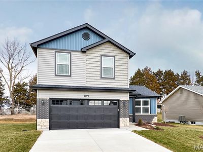 28726 Woodland Heights Dr
