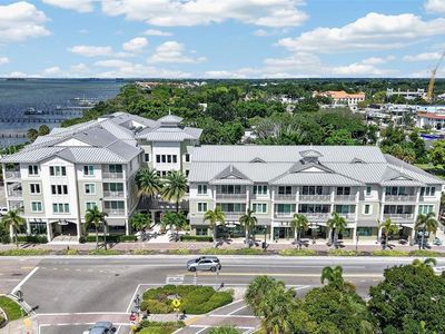 200 MAIN STREET #202
