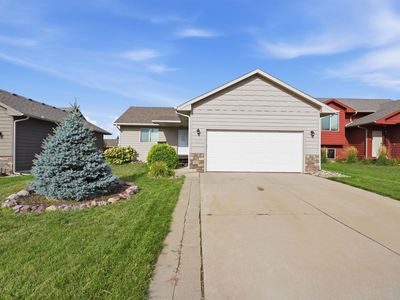 427 Lien Ave