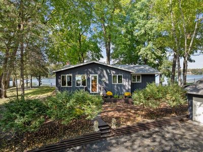 3710 Lee Rd