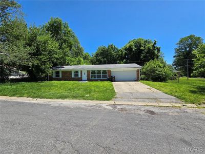 4 Hi Pointe Dr