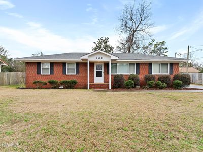 102 Green Meadows Drive