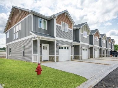 1038 E Main St #104