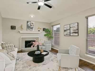 2066 Heather Glen Dr