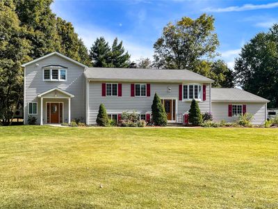 1 Paulette Lane