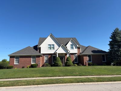 3268 Hawthorne Dr