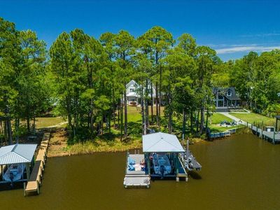 103 Bayou Forest Dr W
