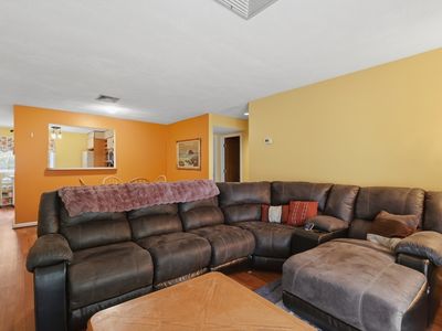 Property at 330 Sunderland Rd Unit 7, Worcester, MA