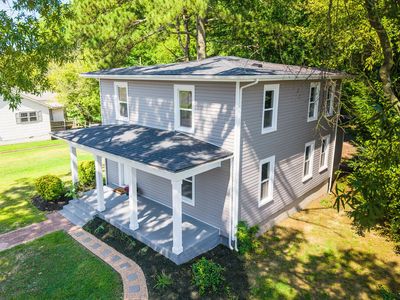 704 Goodes Ferry Rd