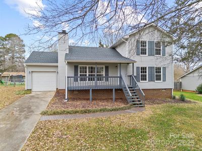 212 King George Ln