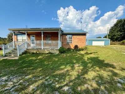 1749 Hart Pike